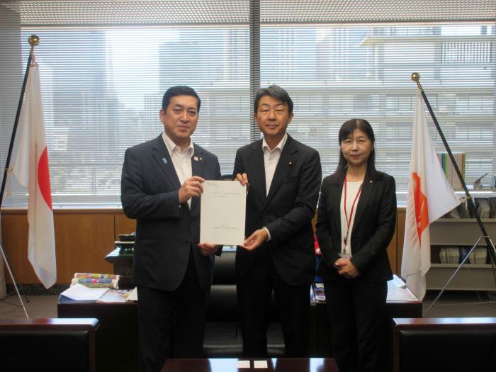 古川総務大臣政務官