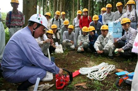 写真：森林ボランティア養成研修
