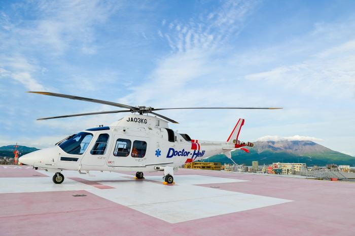 ドクターヘリの加工画像