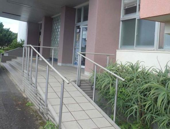 熊毛支庁屋久島事務所スロープ