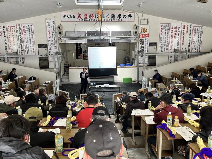 肉用牛飼養管理技術向上研修会の様子