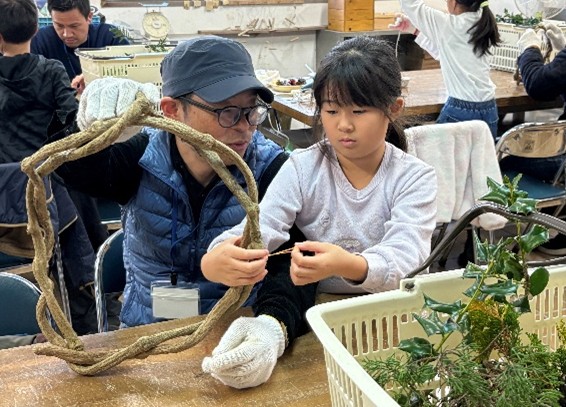クリスマスリース作り（土台）