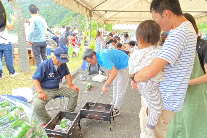 空き缶ポップコーン