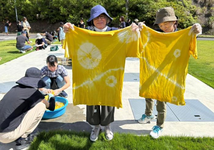 草木染めTシャツ（1）