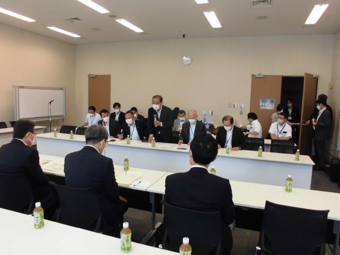 きびかんしょ議連中央要望1