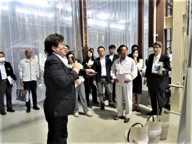 工業技術センター2