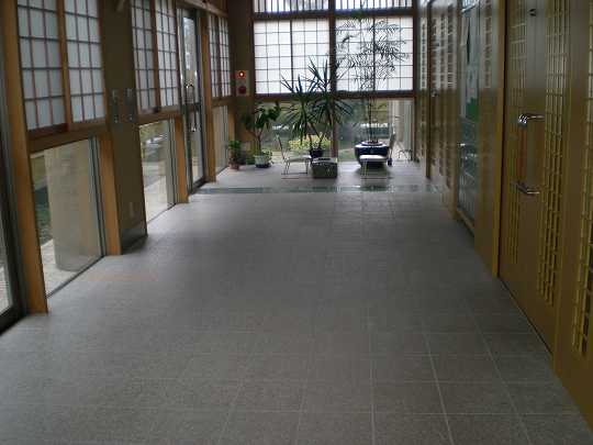 玄関屋内1