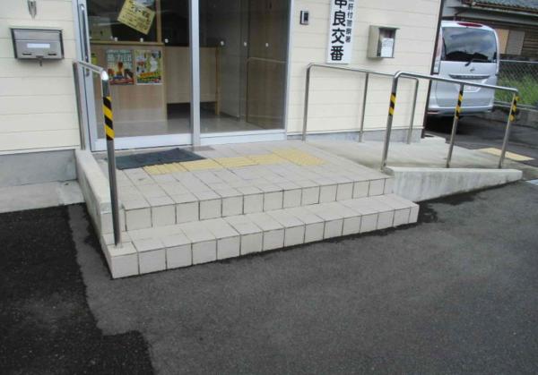 肝付警察署外観４