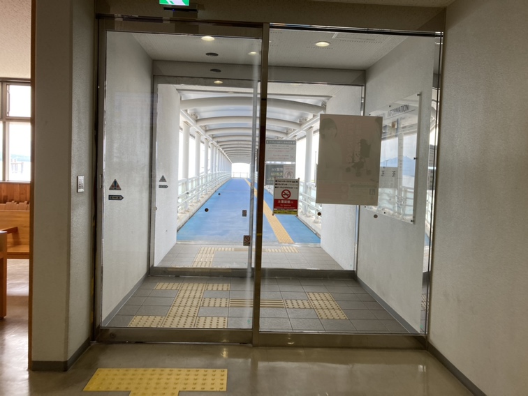 奄沖ＦＴ２階人道橋出入口