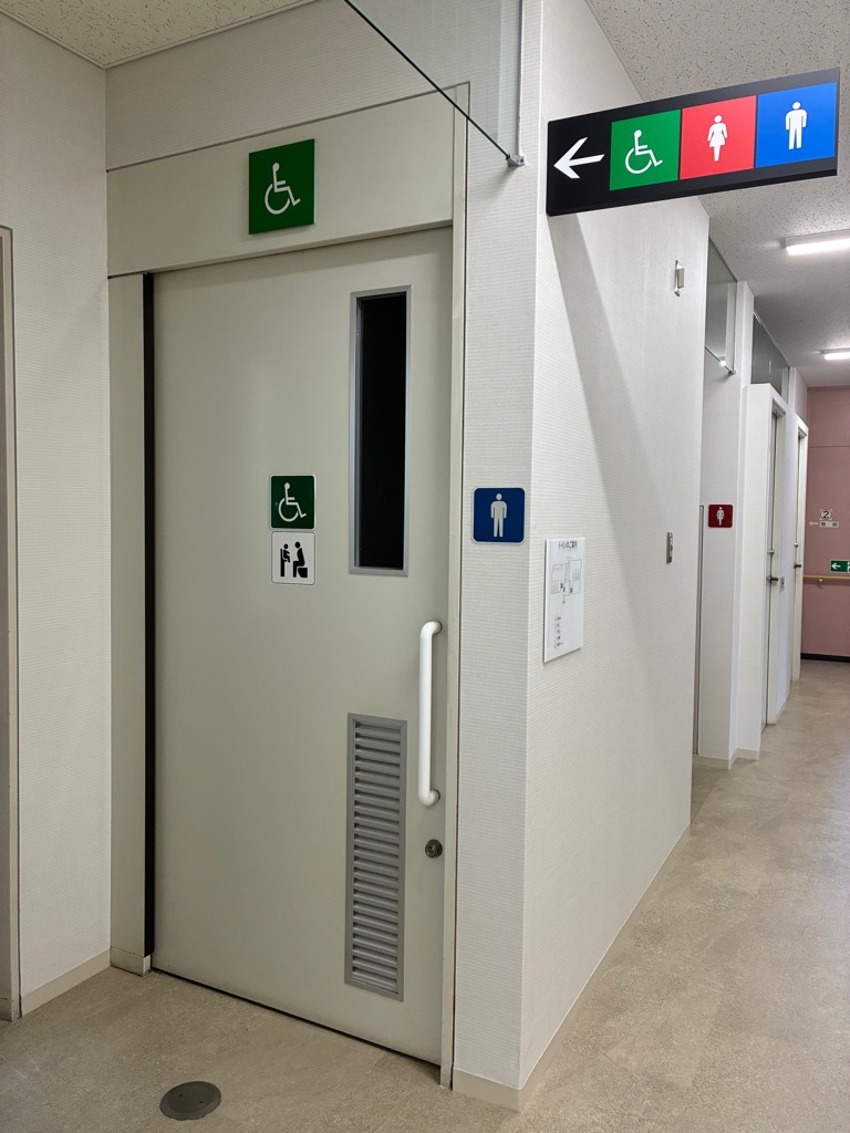トイレ入り口
